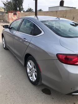 كرايسلر 200